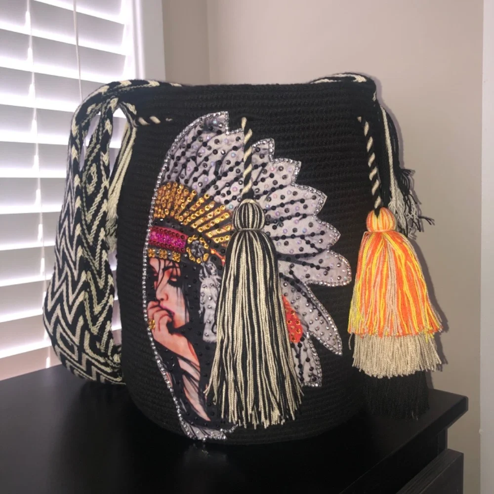 Wayuu bag/ New collection 🤩/ Handmade women's bag/ Native girl/ Size L. - Picture 4 of 6